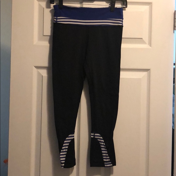 lululemon athletica Pants - Lululemon cropped classic legging lululemon athletica Pants - Lululemon cropped classic legging